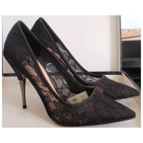 Zara Shoes - HOST PICK ❤️ ZARA BLACK LACE STILETTO PUMPS HEELS 7.5